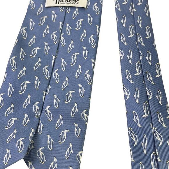 Harrods Knightsbridge Mens 100% Silk Necktie Blue Tie Penguin Print 3.5" Wide - Picture 3 of 16